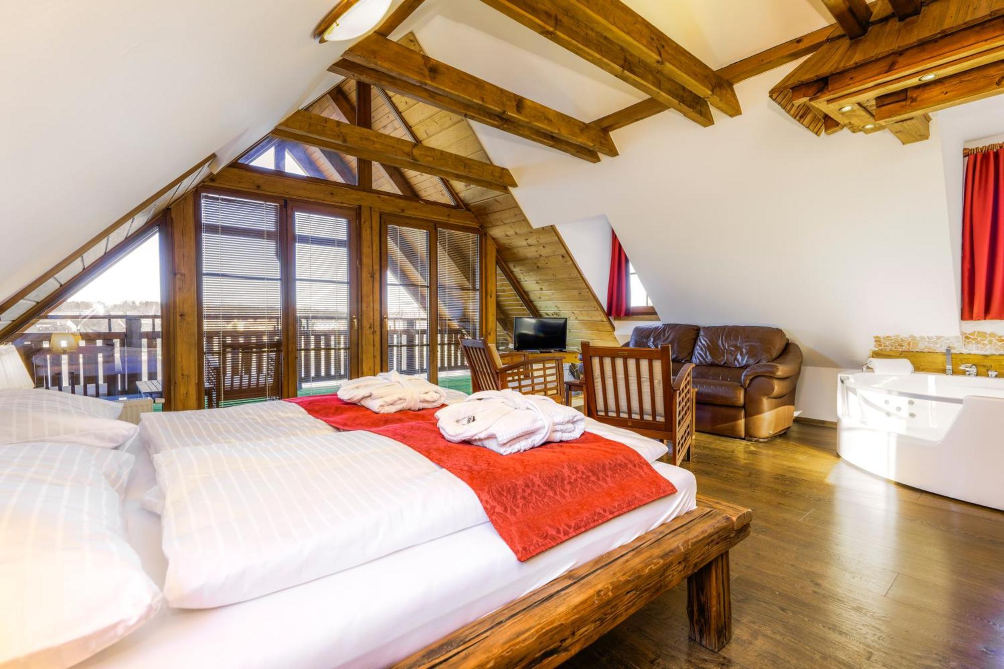 Hotel Leyla Frymburk Dış mekan fotoğraf